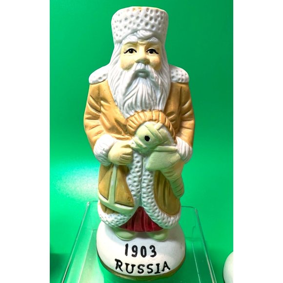 Around the World Heilig Meyers Porcelain Russian Santa 1903 Figurine Christmas - Picture 1 of 8